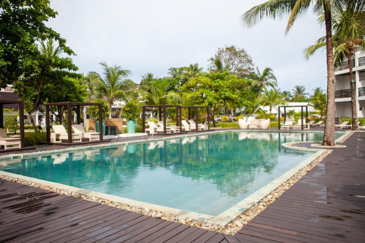 Royal Beach Hotel Ambatoloaka  Buitenkant foto